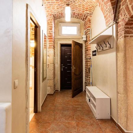 Spirit Of Old Lviv Apartment Main Square Ngoại thất bức ảnh